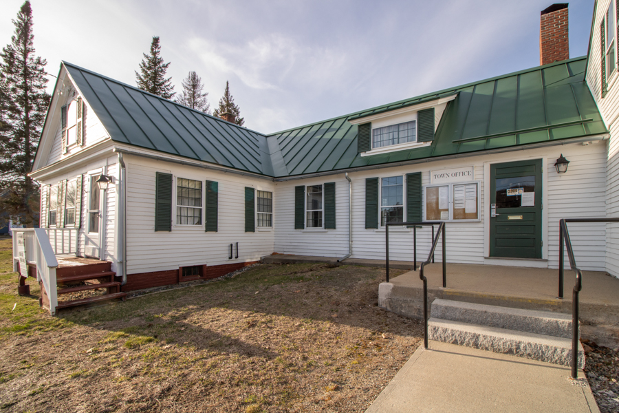 Guildhall VT Century 21 Farm and Fоrest